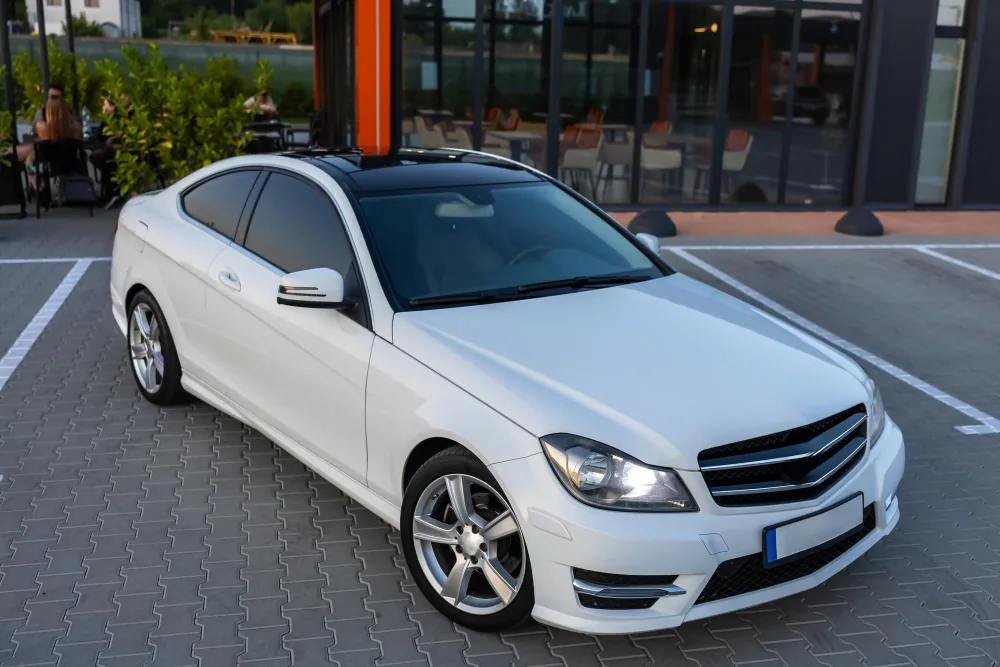 Comparing Freeport Bahamas car rental prices before booking